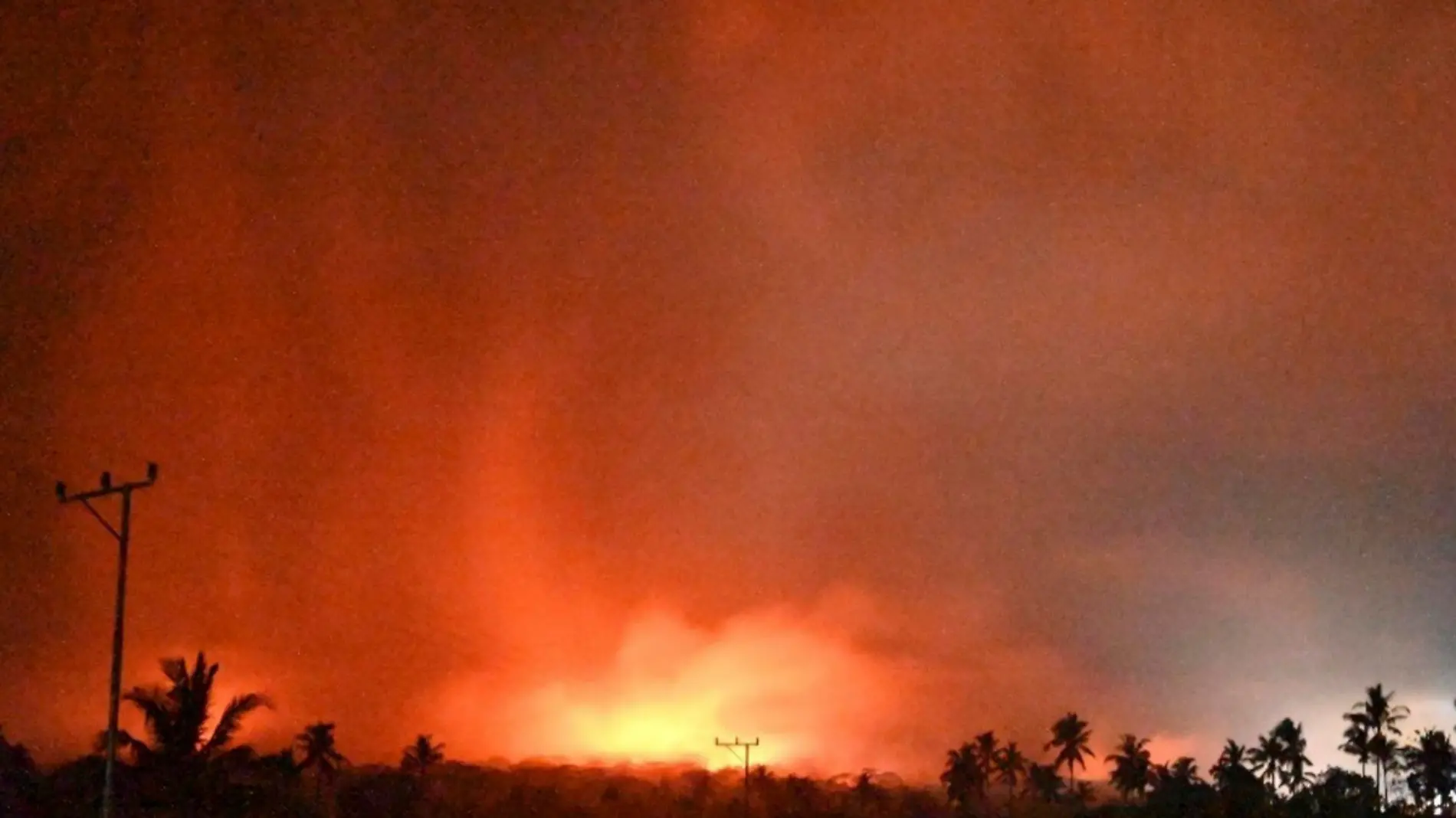 Erupción en Indonesia